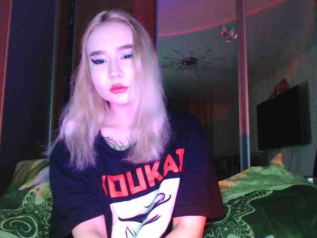 LilCharliey webcam