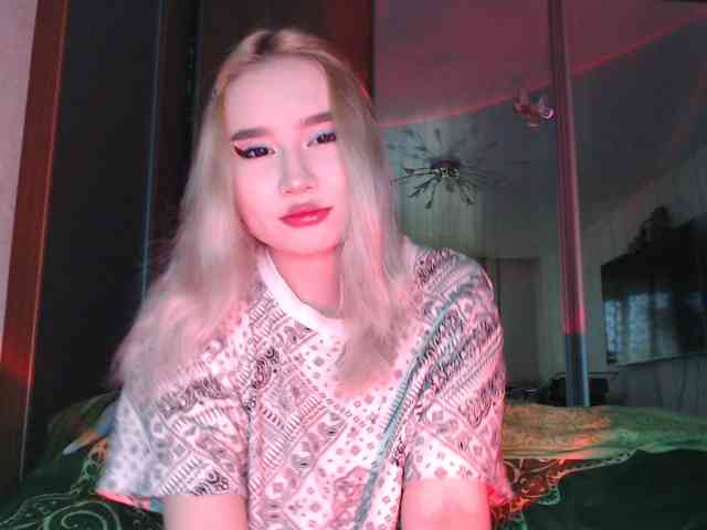 LilCharliey webcam