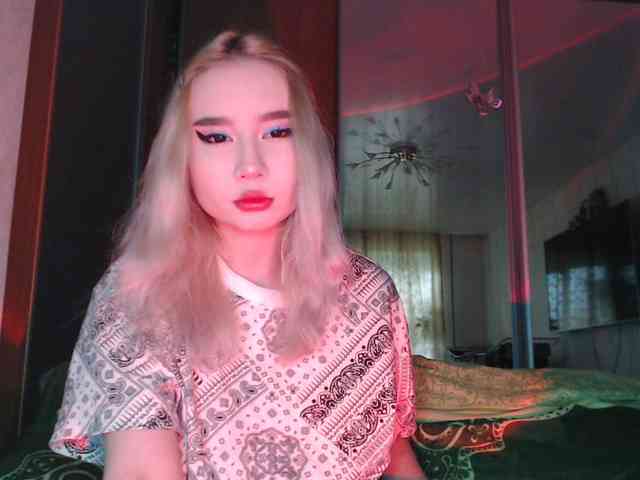 LilCharliey webcam