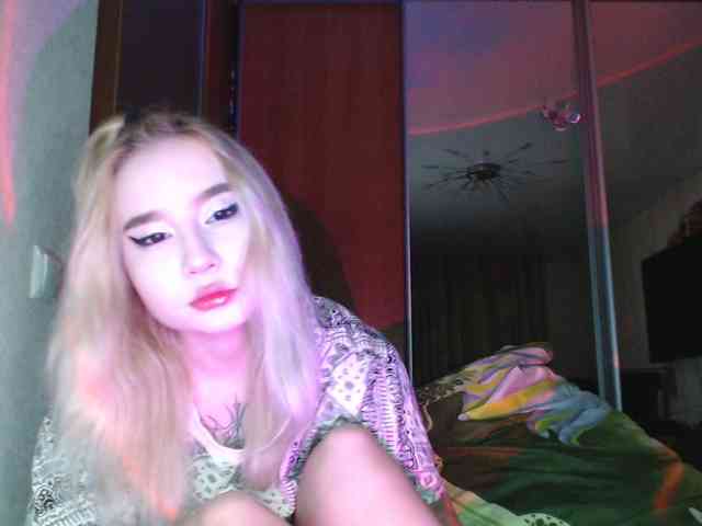 LilCharliey webcam
