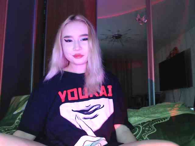 LilCharliey webcam