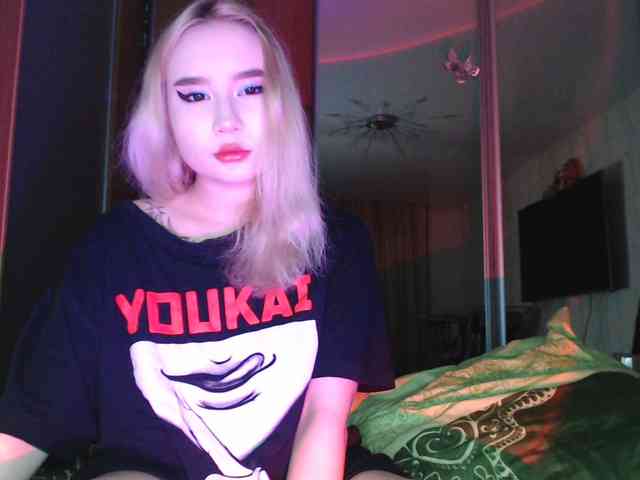 LilCharliey webcam