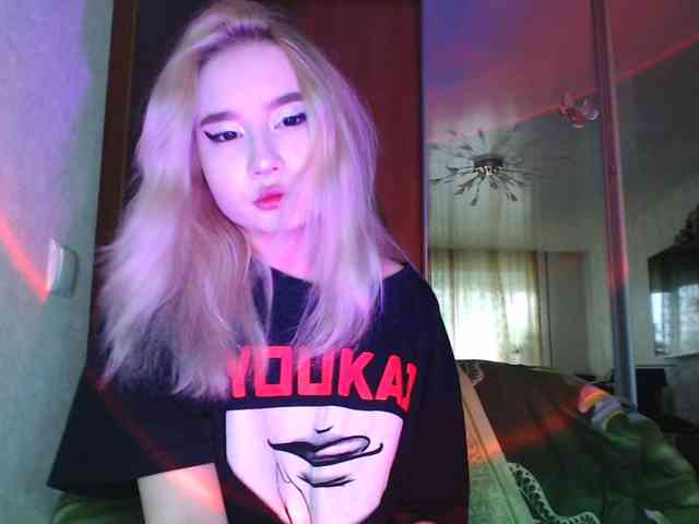 LilCharliey webcam