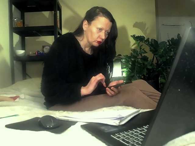 SmileDance's BongaCams show and profile