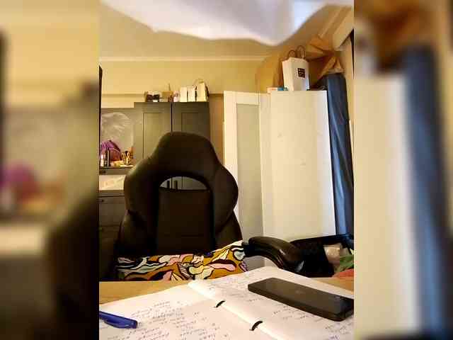 SmileDance webcam