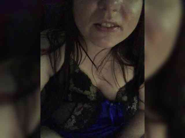 MollyGame webcam