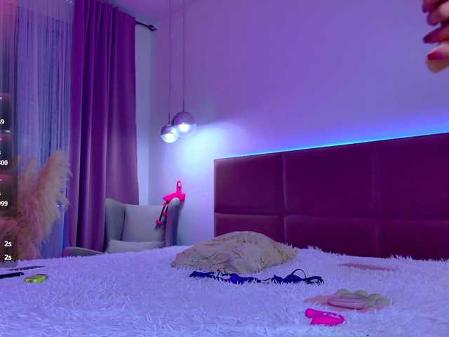 -BrownEyes- live cam and statistics on UnifiedCams