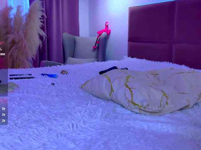nude striptease -BrownEyes-