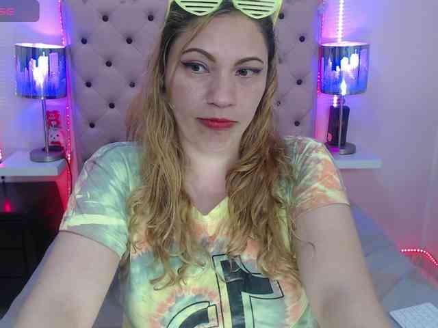 EmmaPink3 webcam
