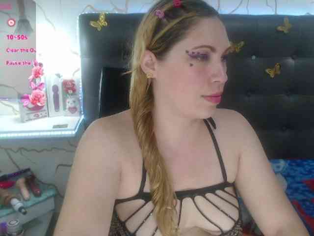 EmmaPink3 webcam
