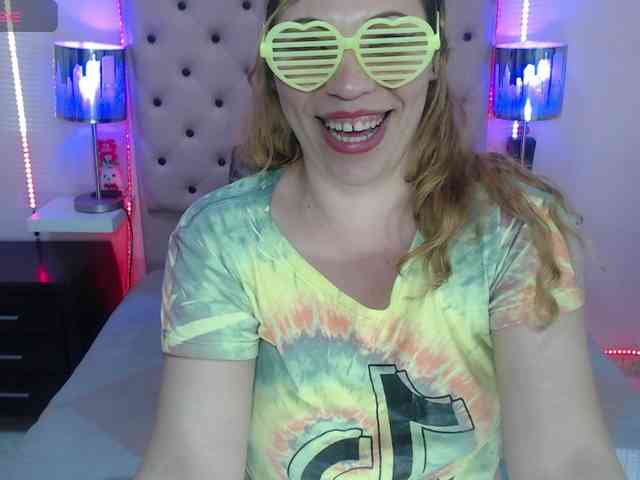 EmmaPink3 webcam