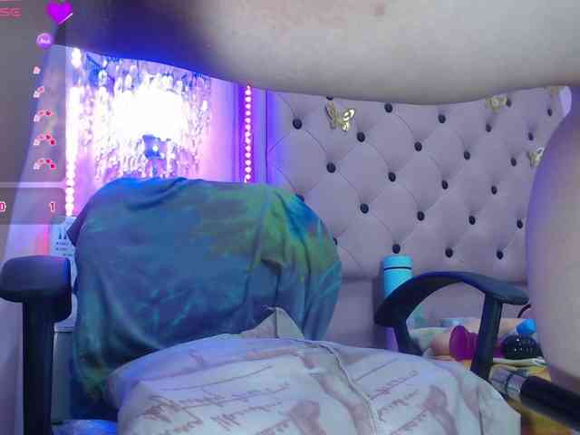 EmmaPink3 webcam