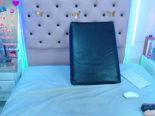 EmmaPink3 webcam