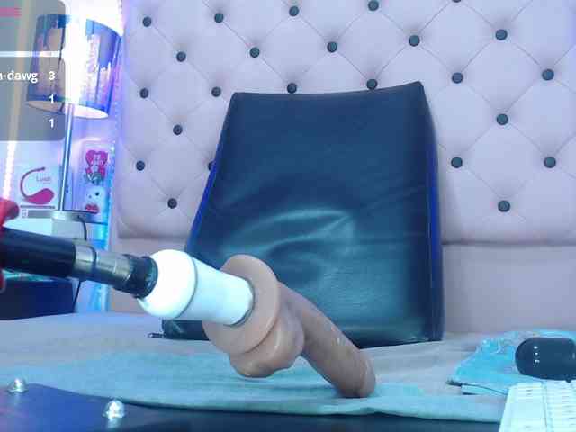 EmmaPink3 webcam