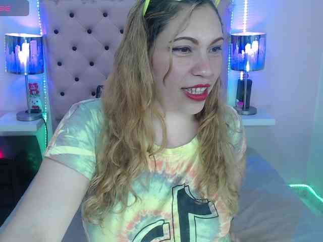 EmmaPink3 webcam