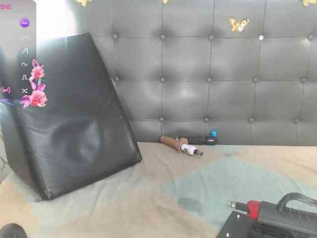 EmmaPink3 webcam