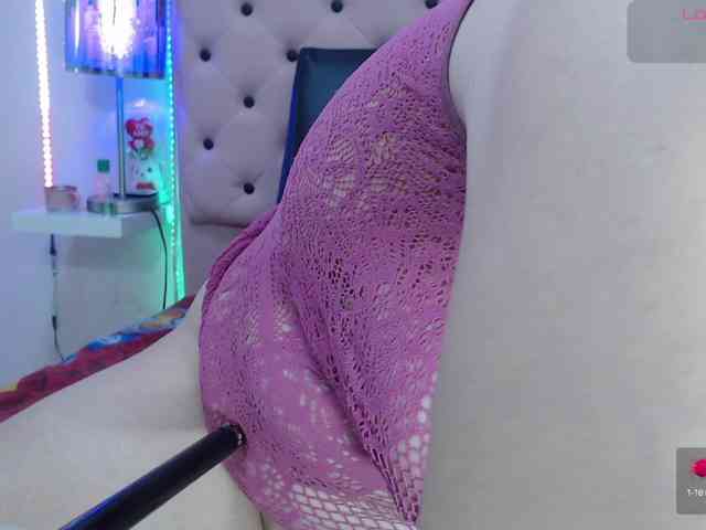 EmmaPink3 webcam