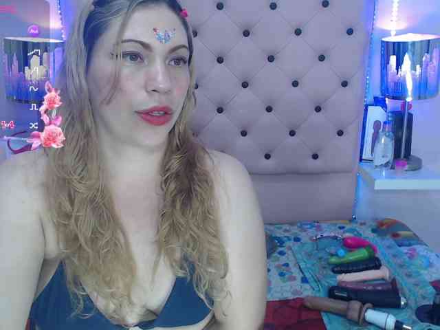EmmaPink3 webcam