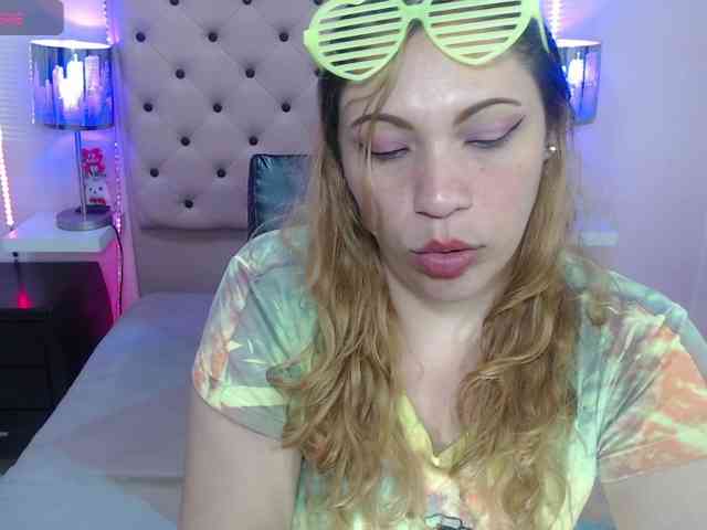 EmmaPink3 webcam