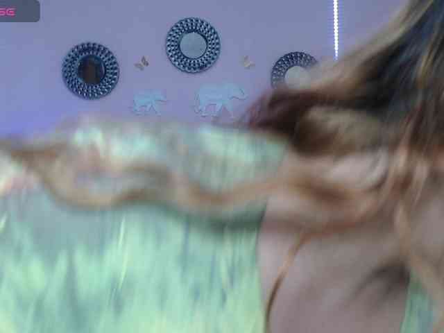 EmmaPink3 webcam
