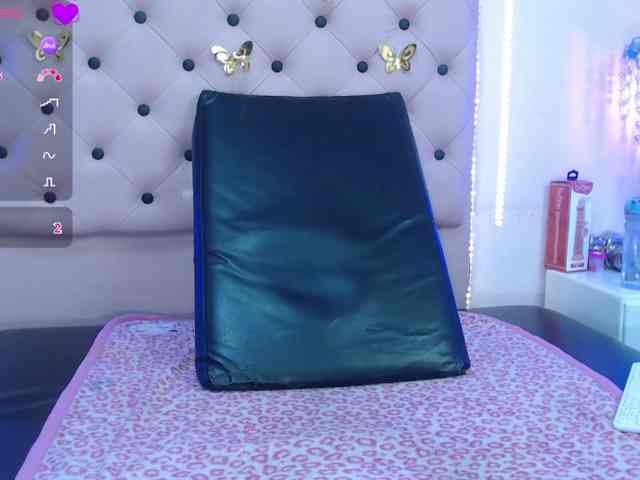 EmmaPink3 webcam