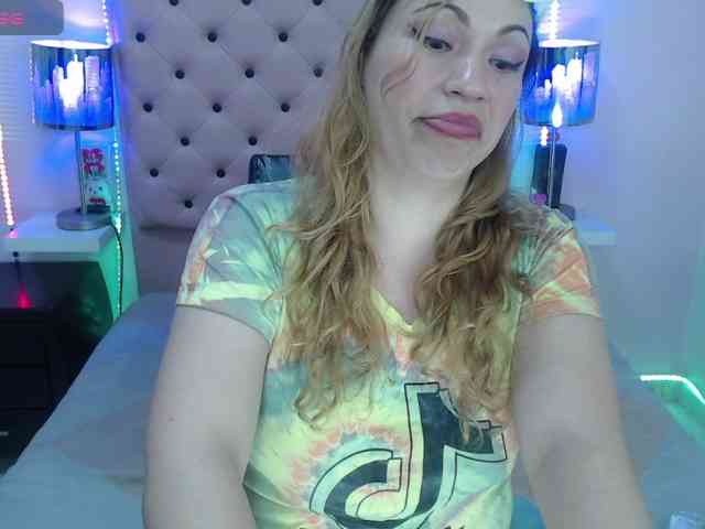 EmmaPink3 webcam