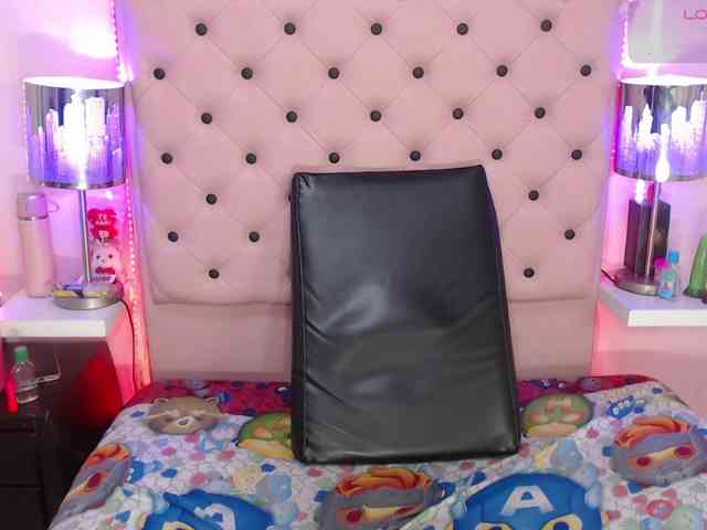 EmmaPink3 webcam