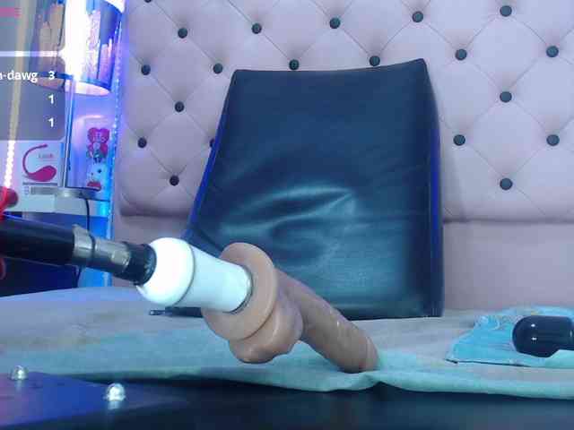 EmmaPink3 webcam