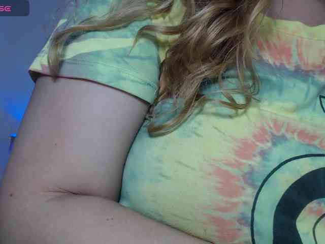 EmmaPink3 webcam