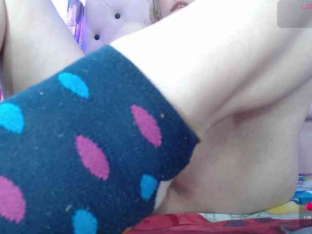 EmmaPink3 webcam
