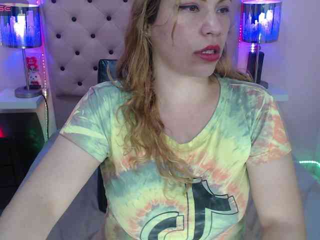 EmmaPink3 webcam