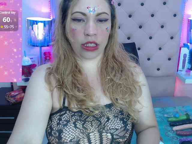 EmmaPink3 webcam