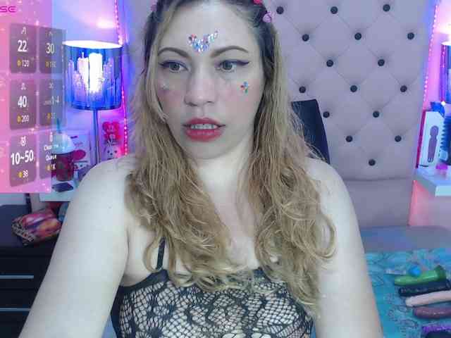 EmmaPink3 webcam