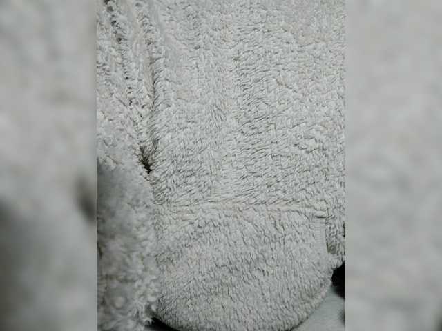 NERII11 — Hello, I'm Christina! Welcome to my room Lovense from 2tkn, DARLING:1525447788CONTROL LOVENSE: 200 - 5minSQUIRT: @remain - left until the show starts!