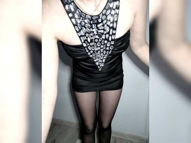 NERII11's BongaCams show and profile