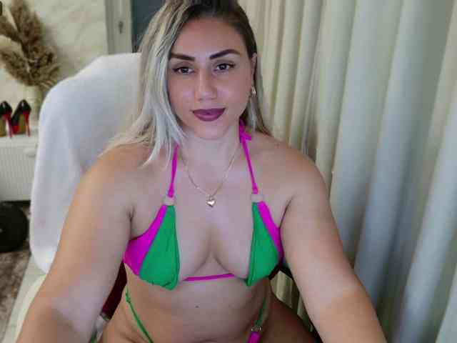 Annyfit4you Live Webcam on BongaCams