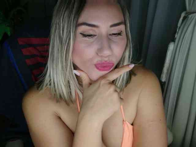 Annyfit4you Live Webcam on BongaCams