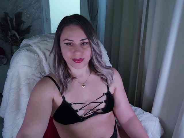 Annyfit4you Live Webcam on BongaCams