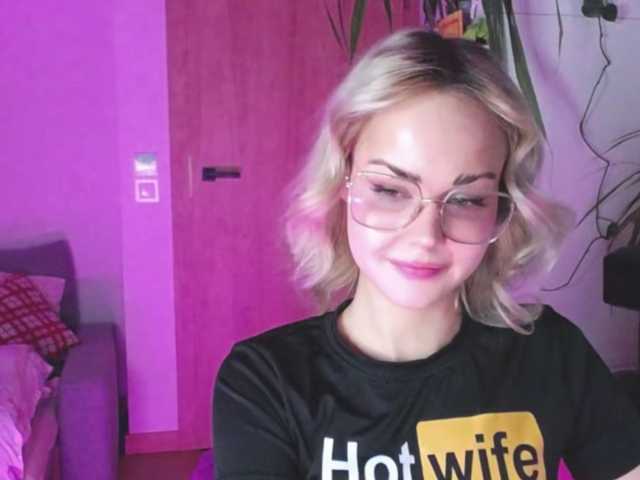 lexieSpicy — Sweet and  yet dang naughty ;) #innocentface #sweet #petite #glasses #fetish #natural #shorthair #domina #teaser #cfmn #joi #cei #cbt  #sph #cucktrainingI don;t speak russian