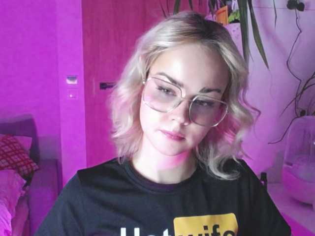 lexieSpicy — Sweet and  yet dang naughty ;) #innocentface #sweet #petite #glasses #fetish #natural #shorthair #domina #teaser #cfmn #joi #cei #cbt  #sph #cucktrainingI don;t speak russian