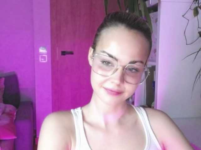 lexieSpicy's BongaCams show and profile