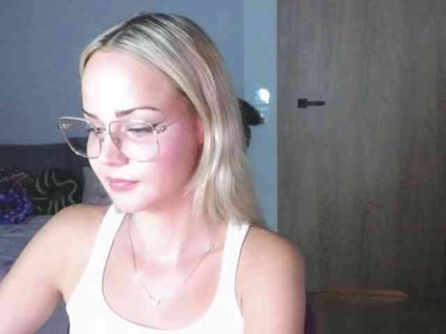 lexieSpicy webcam