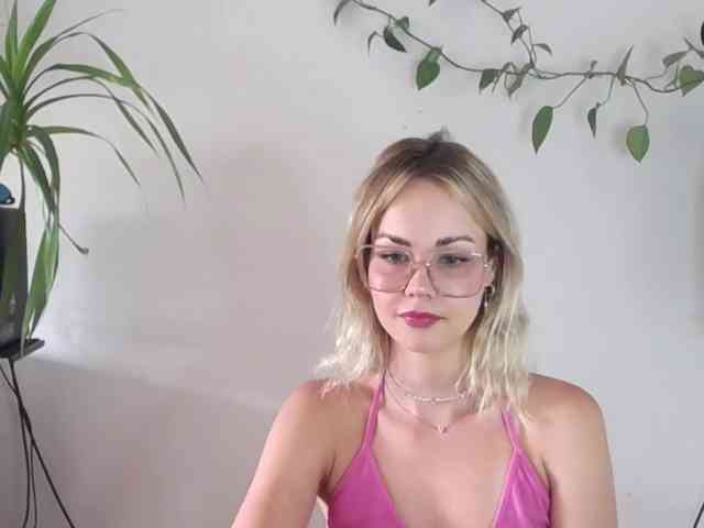 lexieSpicy webcam