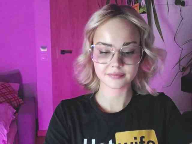 lexieSpicy webcam