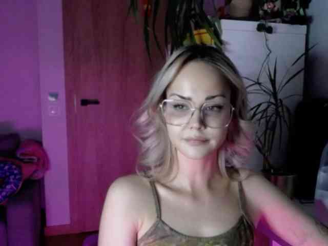 lexieSpicy webcam