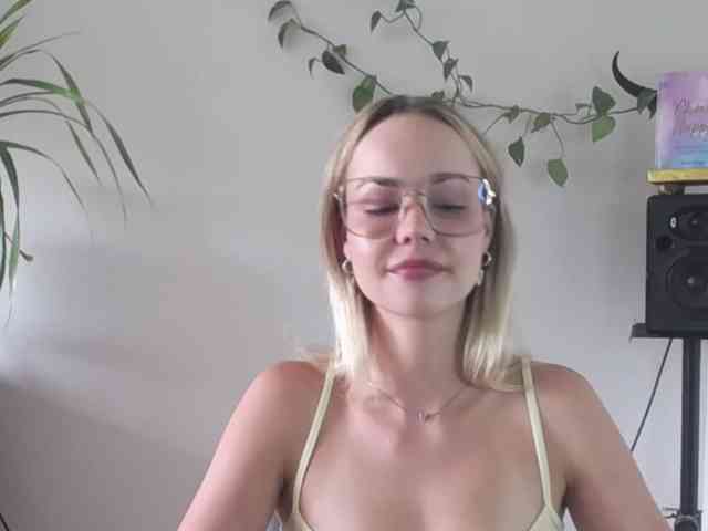 lexieSpicy webcam