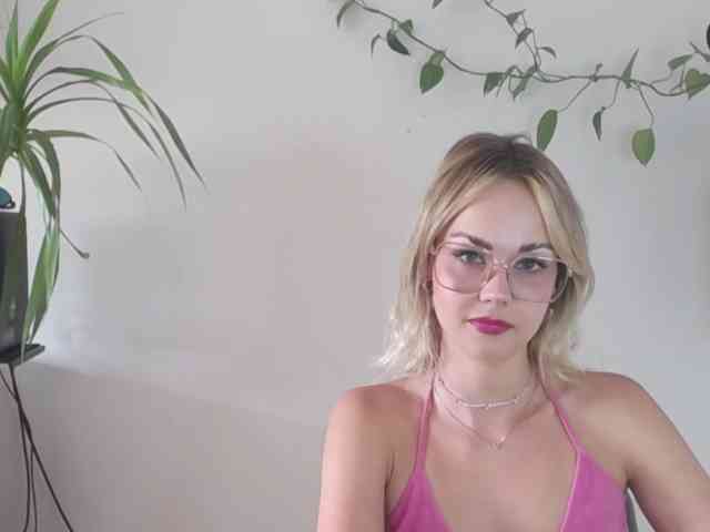 lexieSpicy webcam