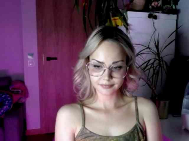 lexieSpicy webcam