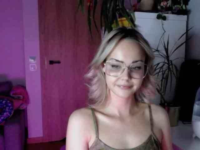 lexieSpicy webcam