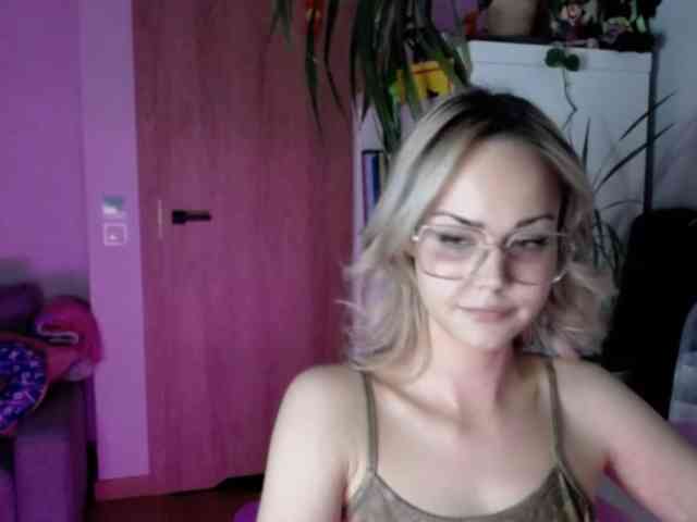lexieSpicy webcam